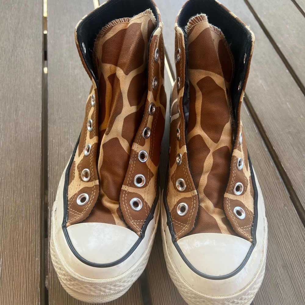 Converse All Star Giraffe Print High Tops